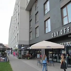Nowy I Komfortowy W Warszawie Z Dedykowanym Parkingiem Podziemnym W Cenie, Wifi, Blisko Centrum New In Finished To A High Specification Fitted Out To A High Standard On The 7th Floor, Wifi, Underground Parking Price Includ Apartament