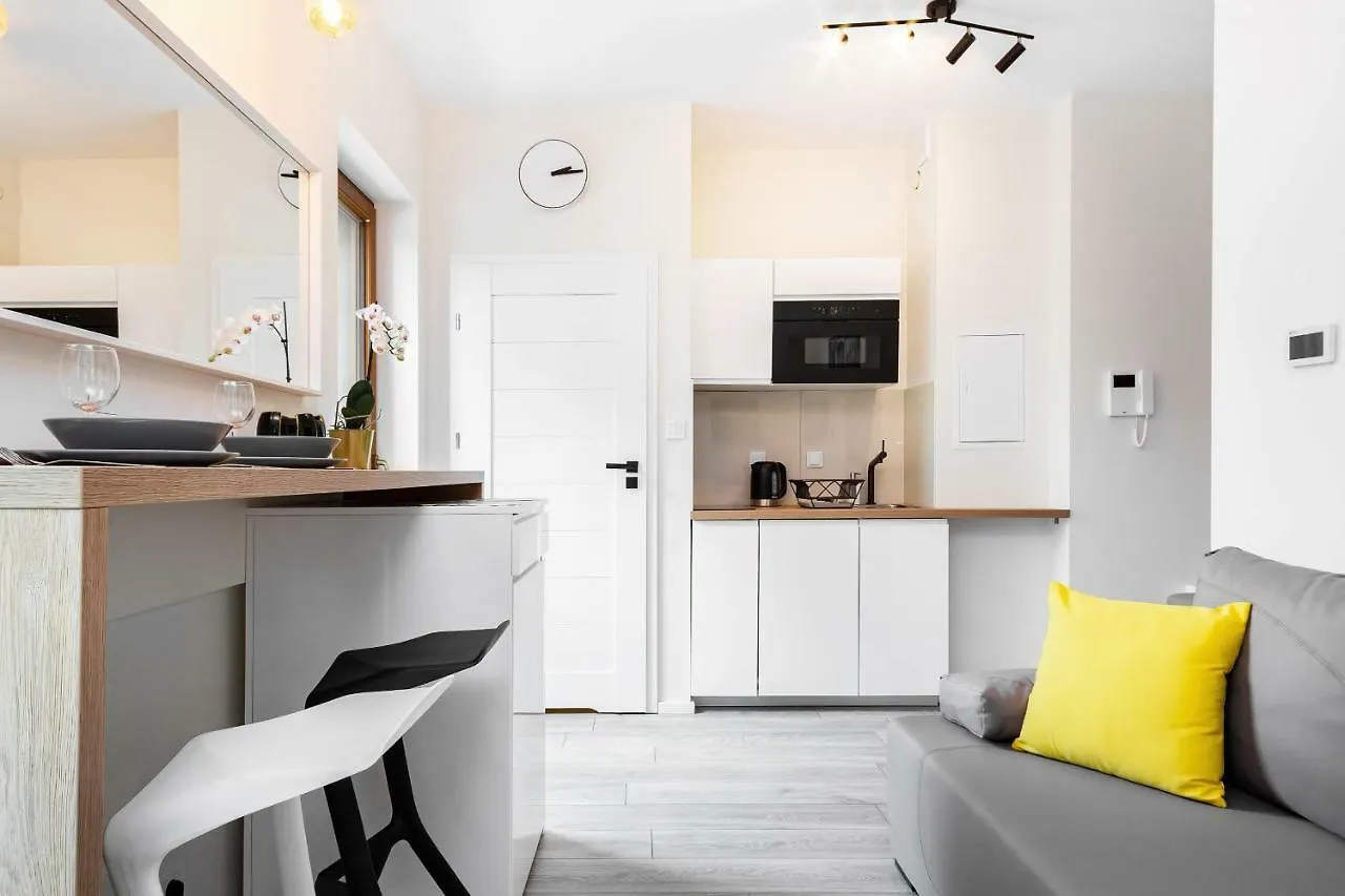 Apartments Warsaw Pawia By Noclegi Renters 0*,  Polonia
